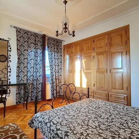 Holiday 7 Villas & Maceira (Leiria)